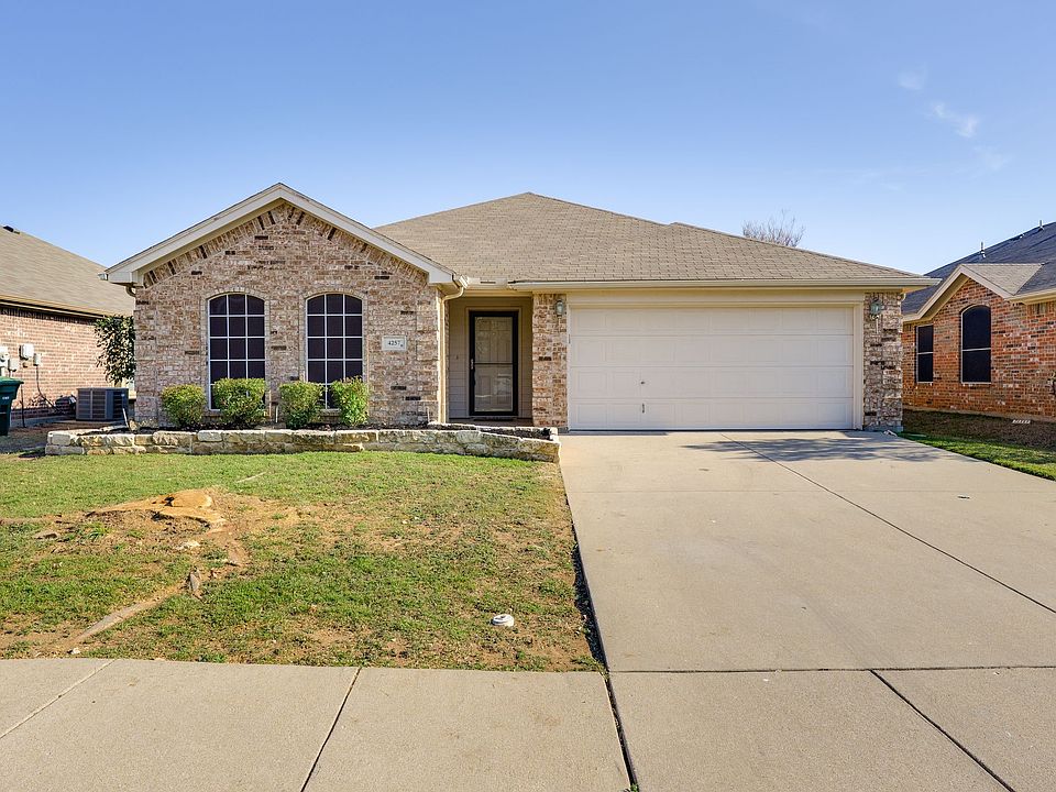 1st image of 4257 Summersweet Ln