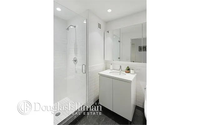Rented by Douglas Elliman | media 30