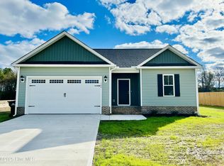 104 Sagewood Dr, Dudley, NC 28333
