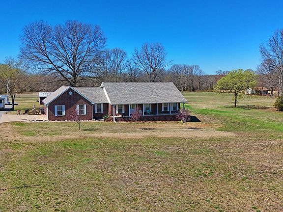 2nd image of 245 Watson Rd