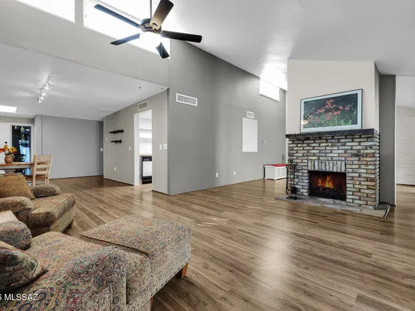 5701 E Glenn St APT 76, Tucson, AZ 85712