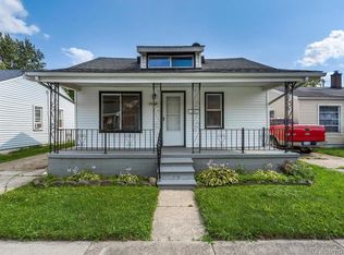 7060 Maxwell Ave, Warren, MI 48091