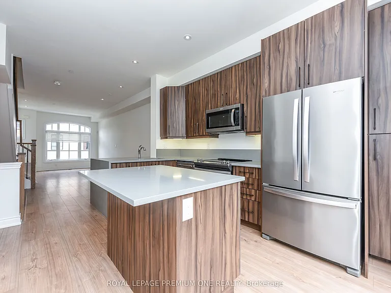 33 Salvador Allende Ct — Photo 13