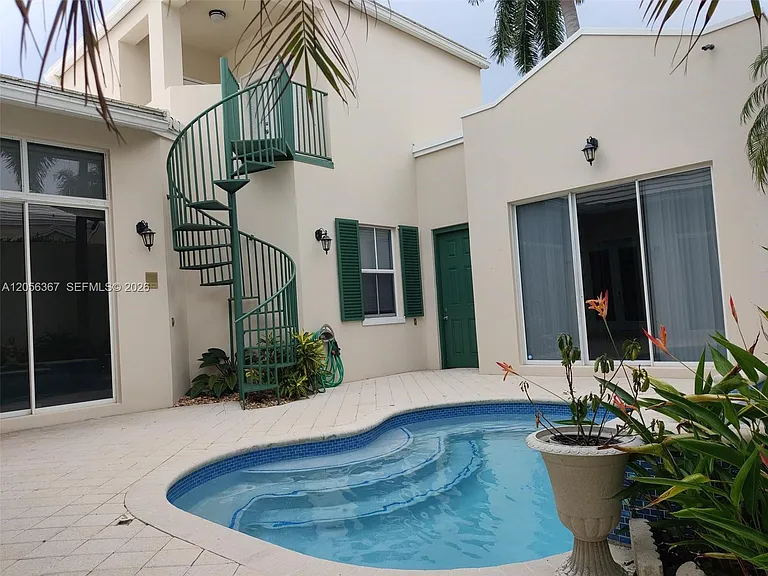 17276 Bermuda Village Dr #17276 — Photo 11
