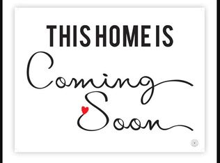 312 Holly Ln, Belleville, MI 48111