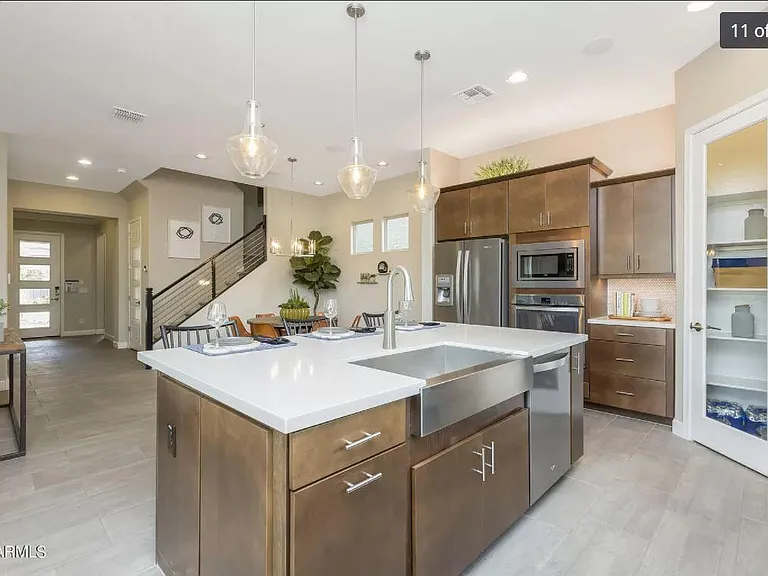 1154 S Tumbleweed Ln — Photo 10