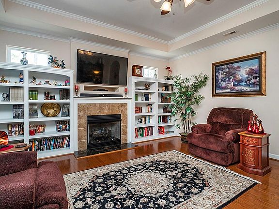 5th image of 203 Abigail Ln