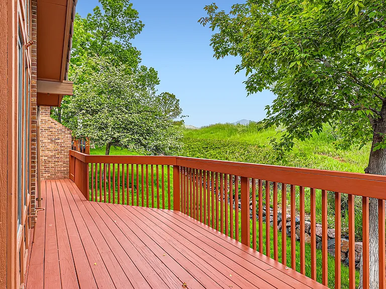 16021 Deer Ridge Dr #B — Photo 27