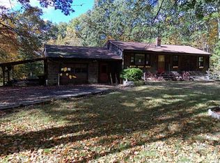 85 Wakefield Rd, Pascoag, RI 02859