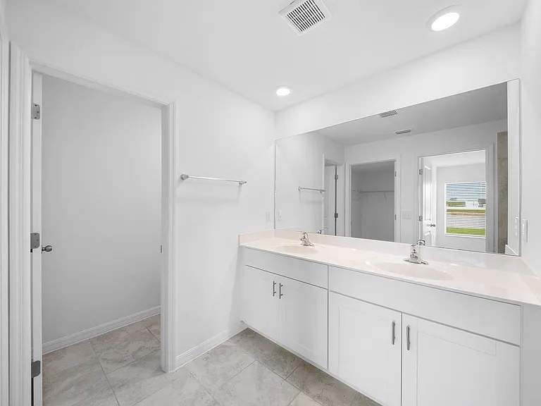 4216 Villa Rapallo Way — Photo 15