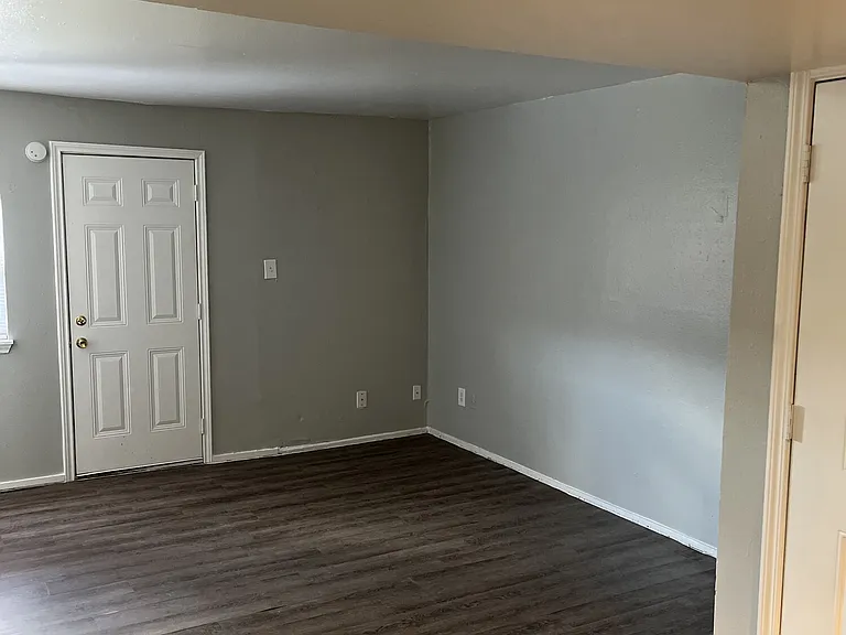 Pelican Pointe — Photo 23