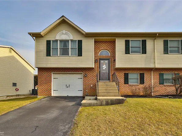 847 Catherine Dr, Coplay, PA 18037