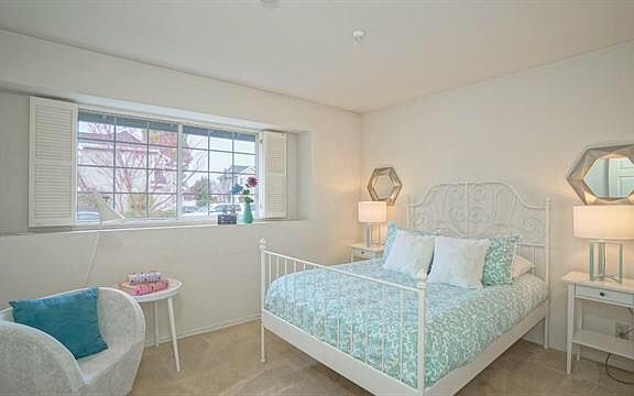 2nd image of 104 Williams Ln