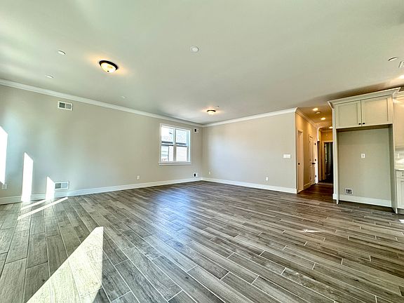 2nd image of 352 Edgegrove Ave #2F