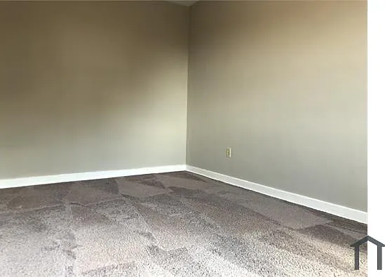 1640 Skyline Dr #12 — Photo 7