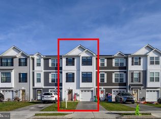 48 Brookside Ave, Hanover, PA 17331