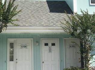9201 Coast Guard Rd #G206, Emerald Isle, NC 28594