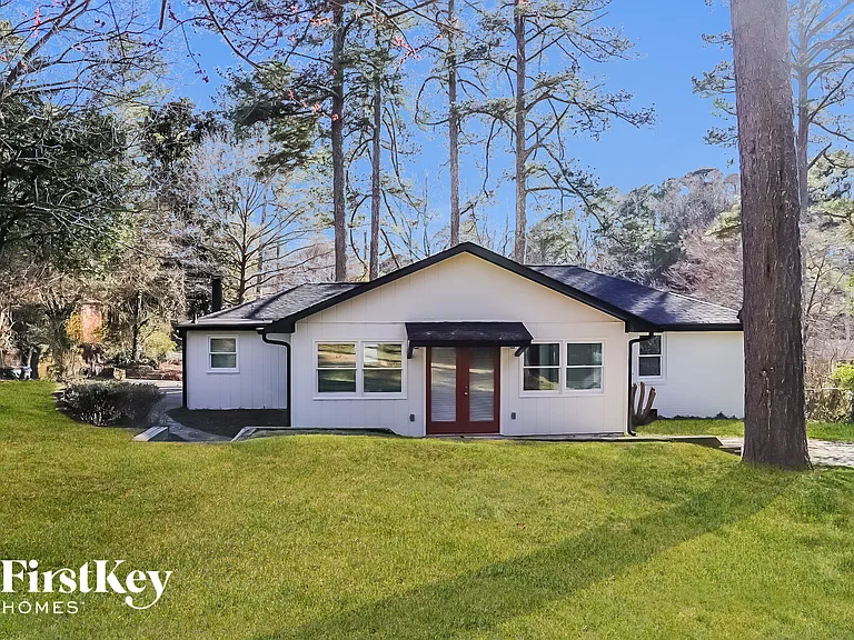 2207 Freydale Rd SE — Photo 15