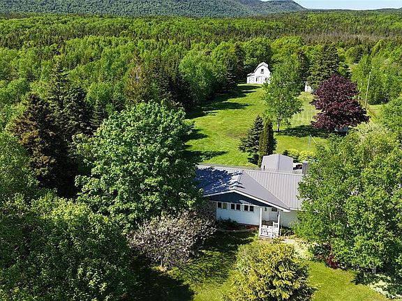 2nd image of 204 Kippens Road