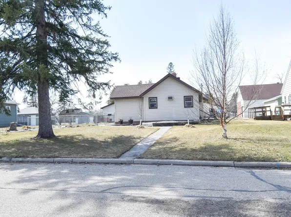 605 Red Lake Blvd, Thief River Falls, MN 56701