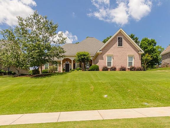 2nd image of 981 Woody Hill Cir