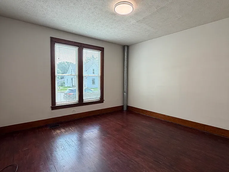 1522 Grove St — Photo 23
