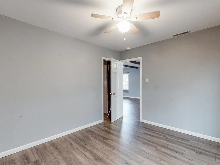 105 Woods Ave — Photo 12
