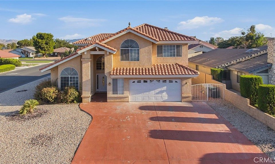 1st image of 17943 Garden Glen Dr