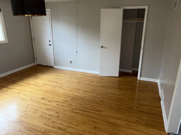 275 Park Rd, Hamden, CT