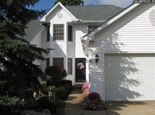 5352 Black Swan Ct, North Royalton, OH 44133