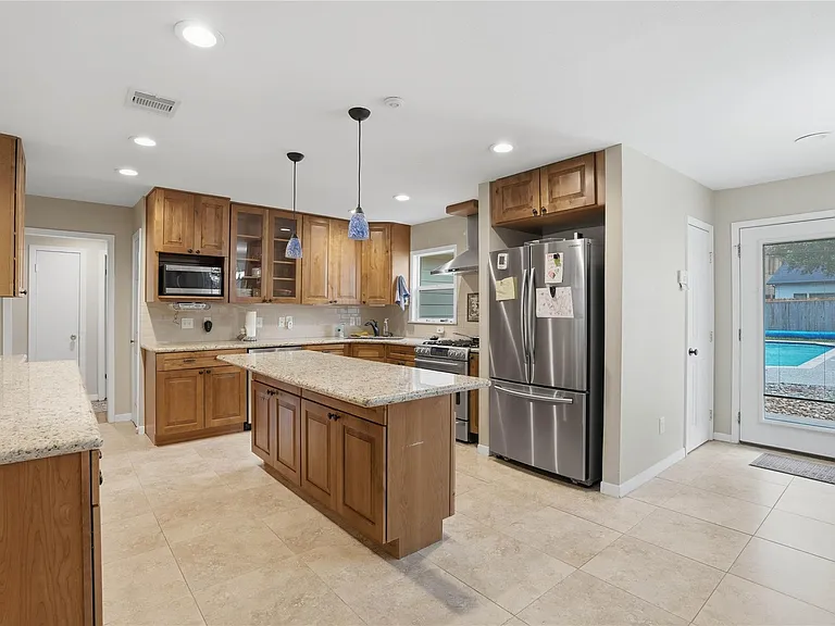 9629 Maribelle Way — Photo 9