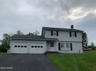 43 Edward Rd, Beach Lake, PA 18405