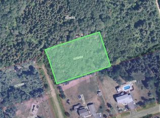 650 Woodland Dr W, Bathurst, NB E2A4Z1