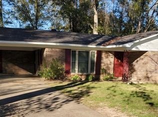 607 York Ave, York, AL 36925