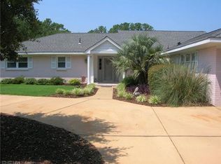 2009 Edmonds Rd, Virginia Beach, VA 23451