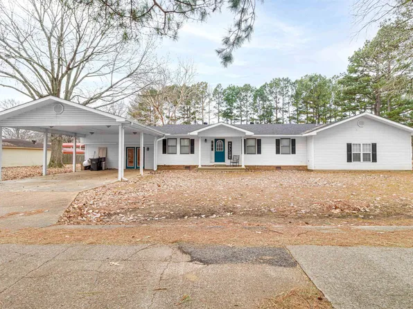 2111 Alicia Dr, Jonesboro, AR 72404