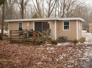 18665 144th Ave, Spring Lake, MI 49456