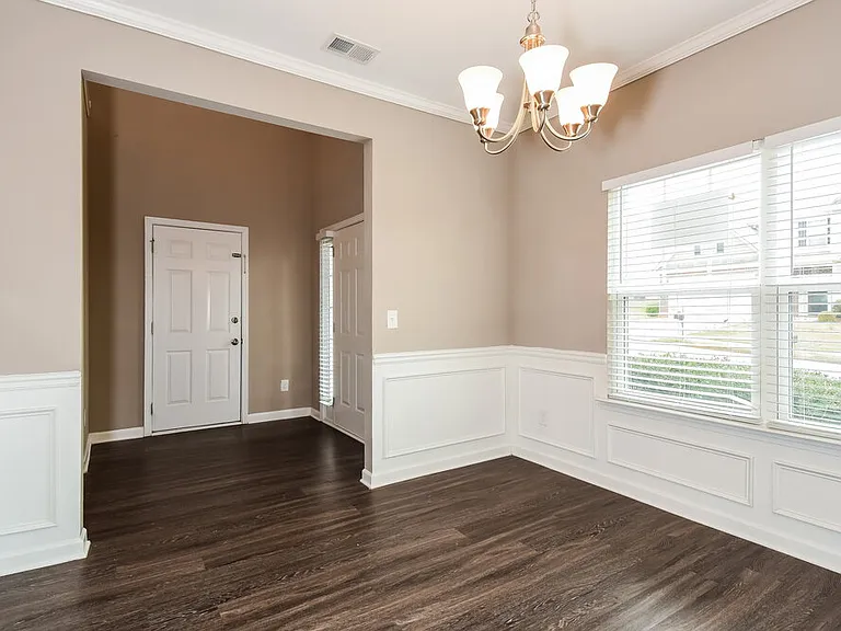 602 Fieldcrest Dr — Photo 6