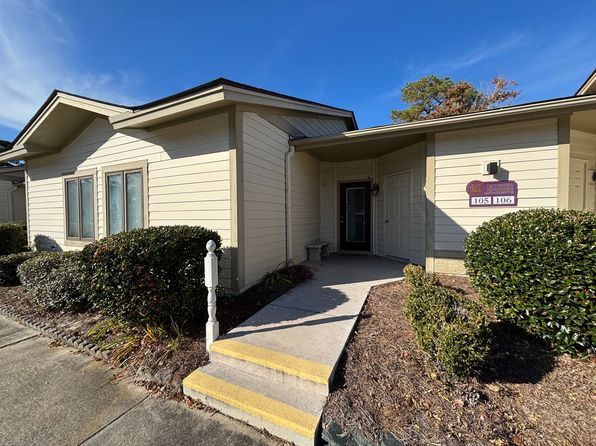 131 Longstreet Dr APT 105