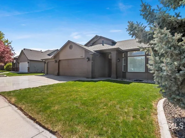 4689 W Thorn Creek St, Meridian, ID 83642