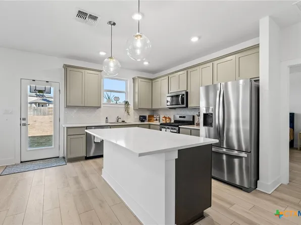 2906 Vista Pkwy, New Braunfels, TX 78130