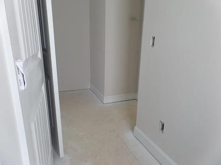 6910 Eddy Point Ln — Photo 13