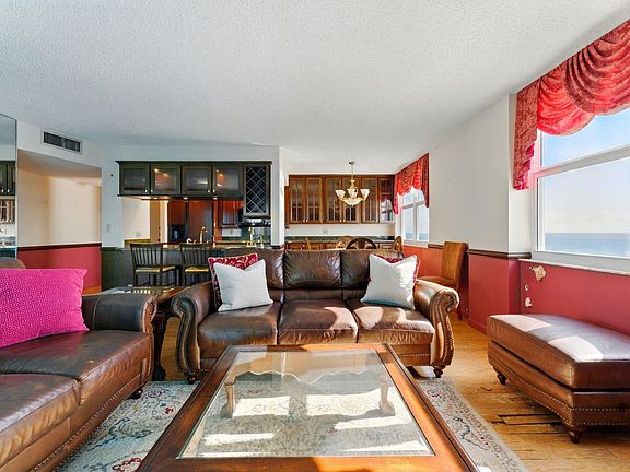 5th image of 101 Briny Avenue #2202