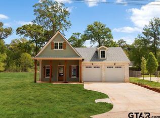 18171 W Lakeview Dr, Troup, TX 75789