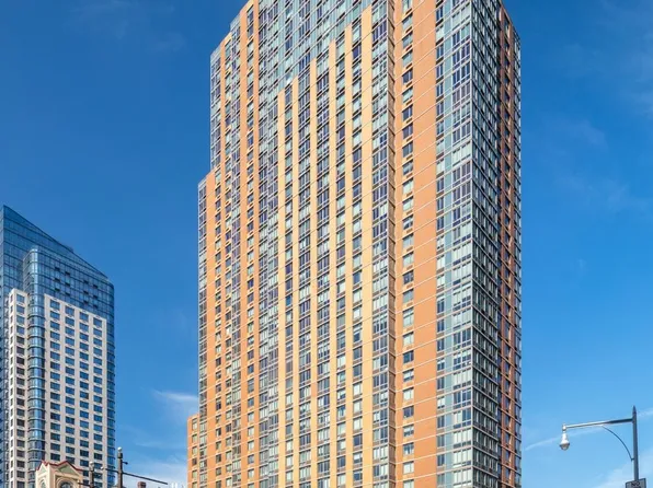 343 Gold Street image 9 of 35