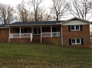 4330 Millpoint Rd, Greensboro, NC 27406