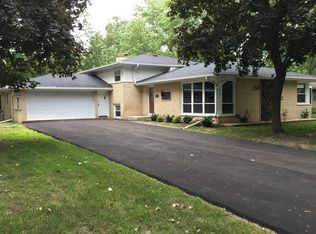 8001 W 127th St, Palos Park, IL