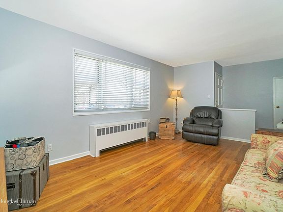 3rd image of 1554 212th St