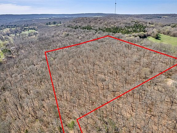 3rd image of E Apple Hill Rd