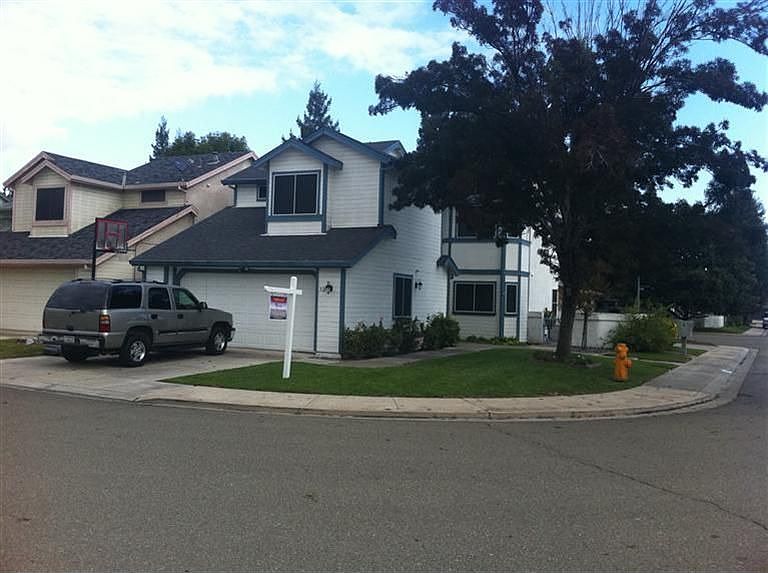 1st image of 329 Laurelwood Cir